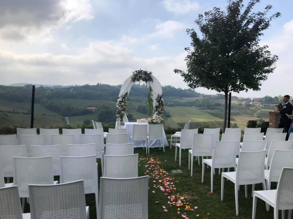 Agriturismo Podere La Piazza Costigliole d'Asti Eksteriør bilde
