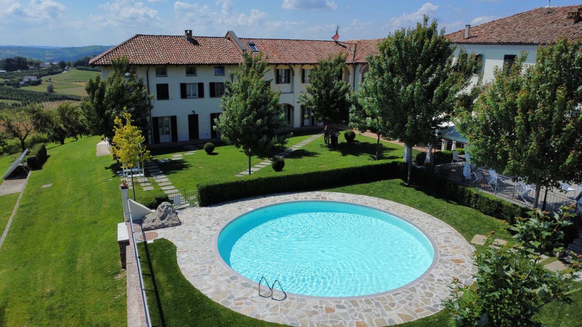 Agriturismo Podere La Piazza Costigliole d'Asti Eksteriør bilde