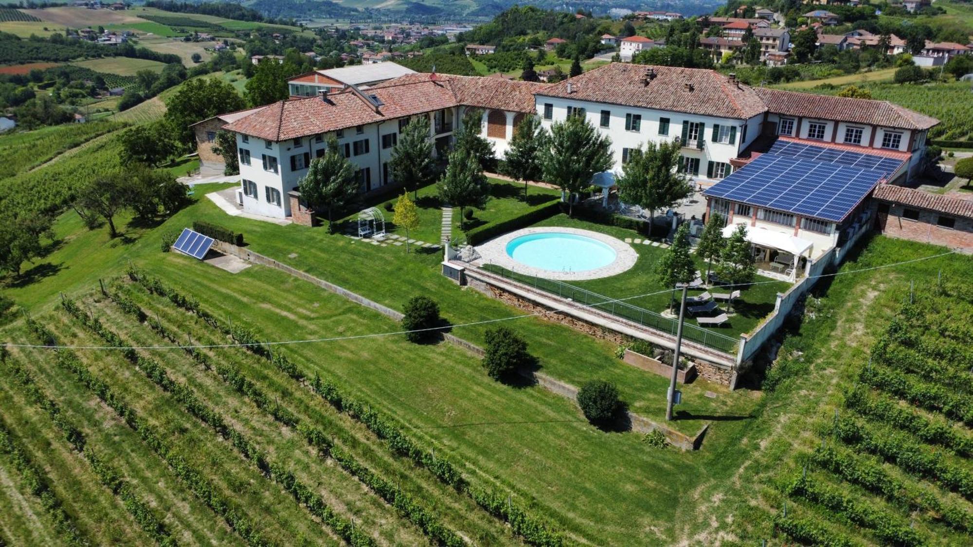 Agriturismo Podere La Piazza Costigliole d'Asti Eksteriør bilde