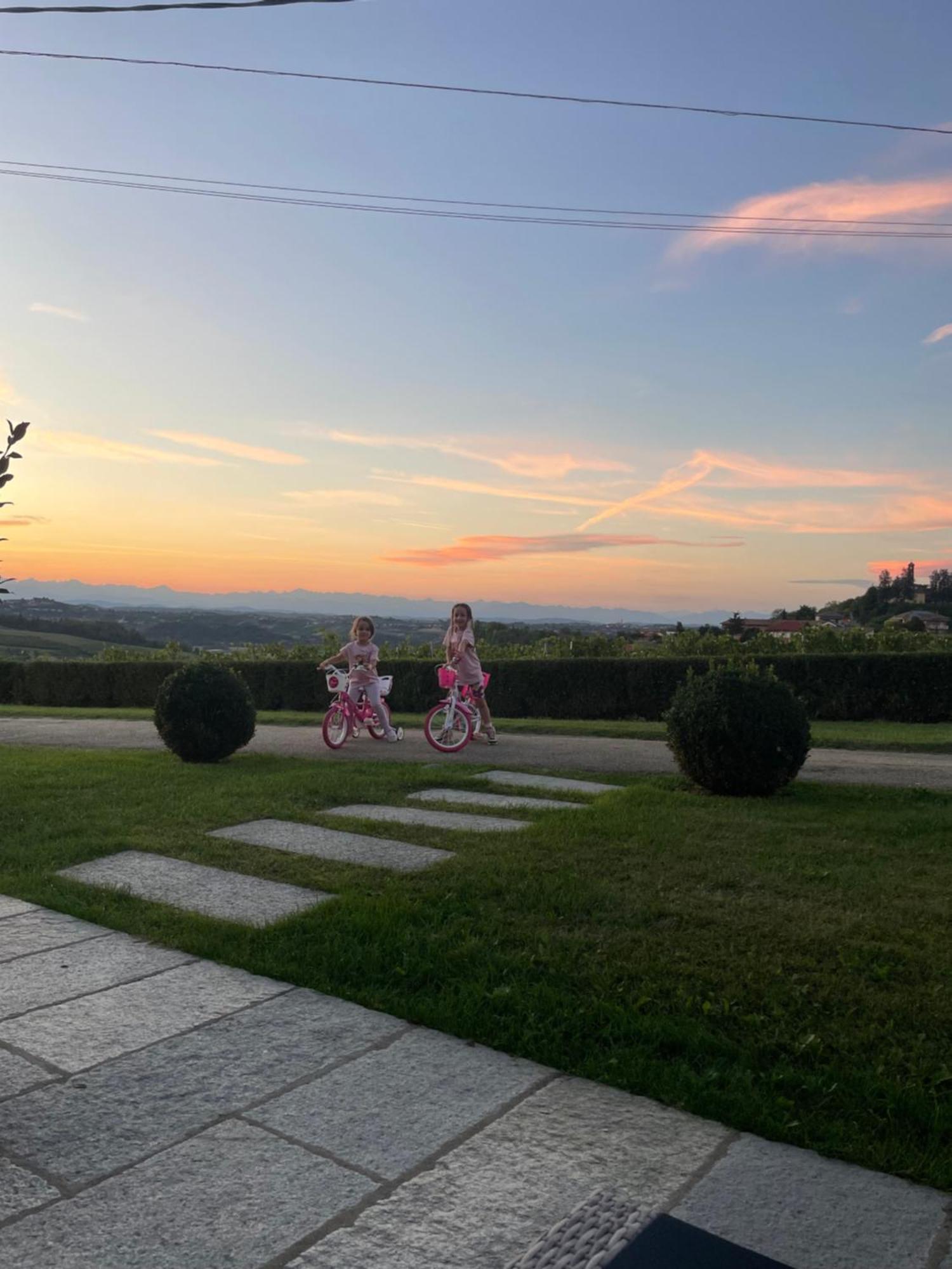 Agriturismo Podere La Piazza Costigliole d'Asti Eksteriør bilde