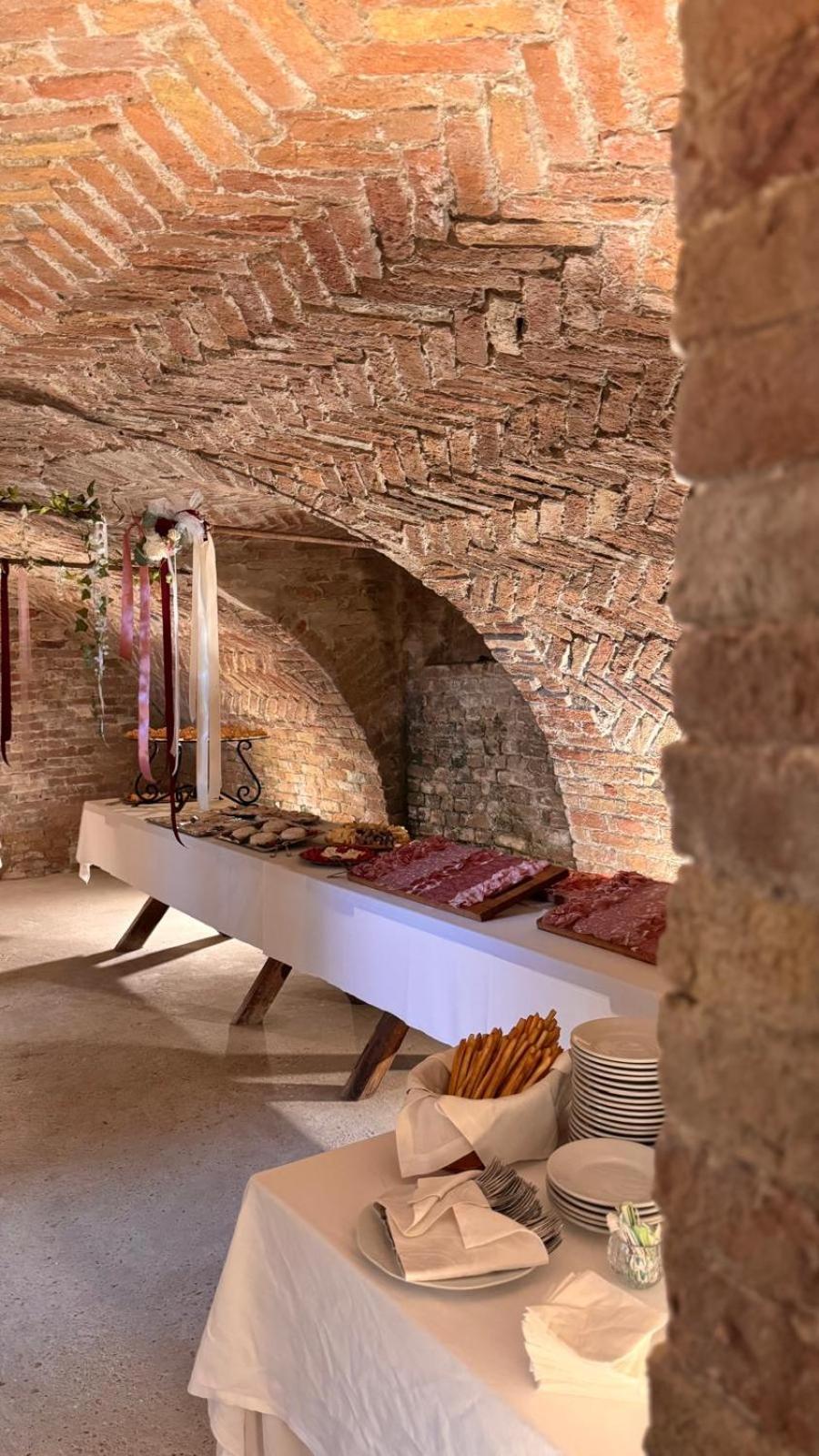 Agriturismo Podere La Piazza Costigliole d'Asti Eksteriør bilde