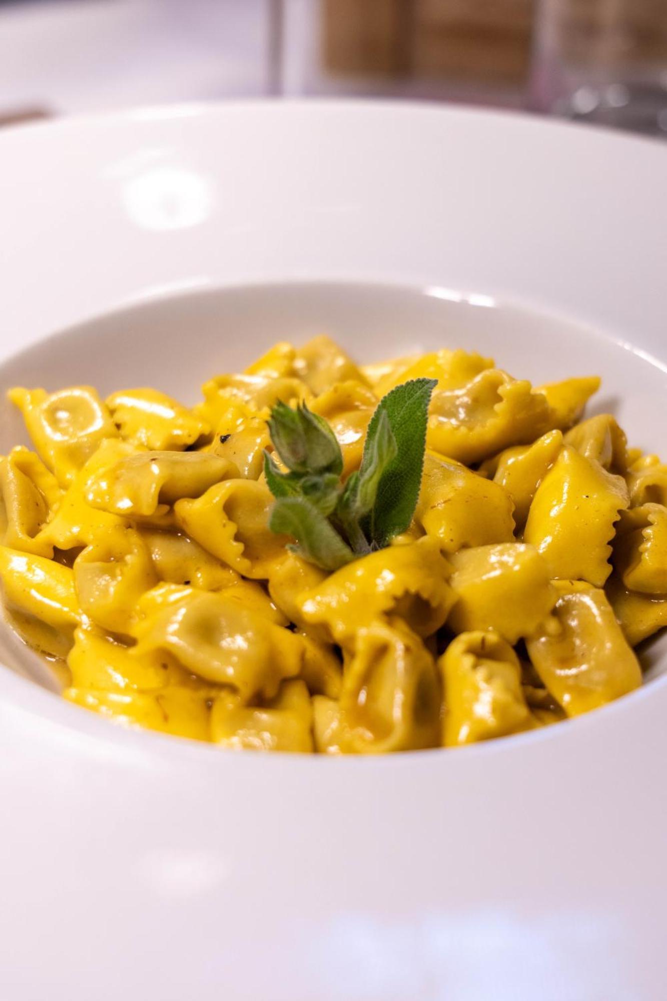 Agriturismo Podere La Piazza Costigliole d'Asti Eksteriør bilde
